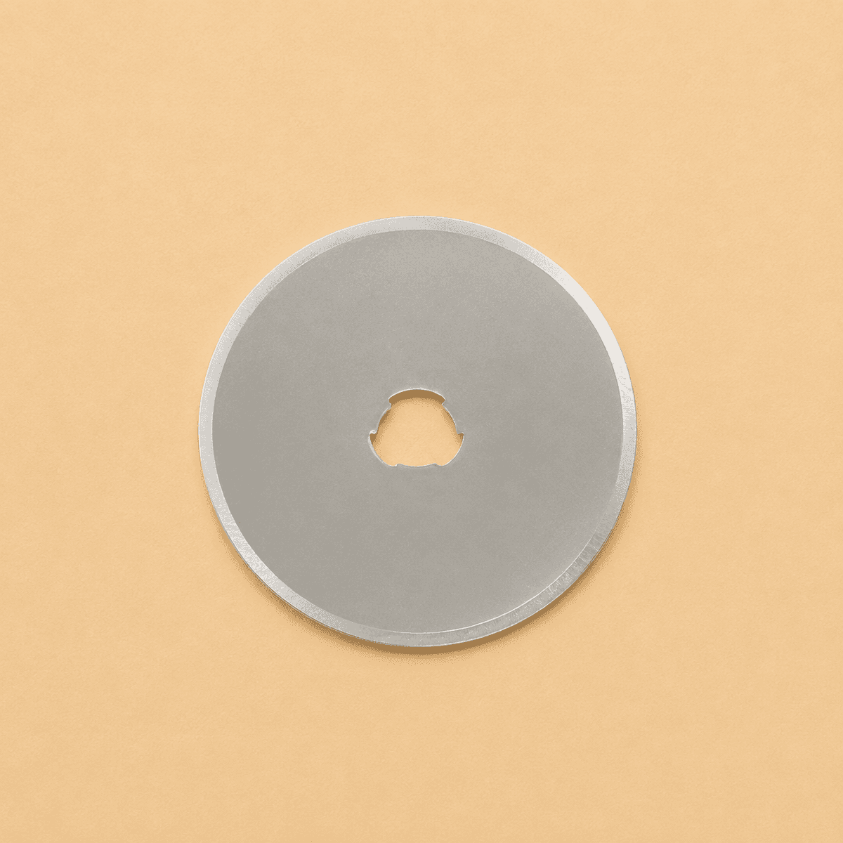 Rotary cutter blade