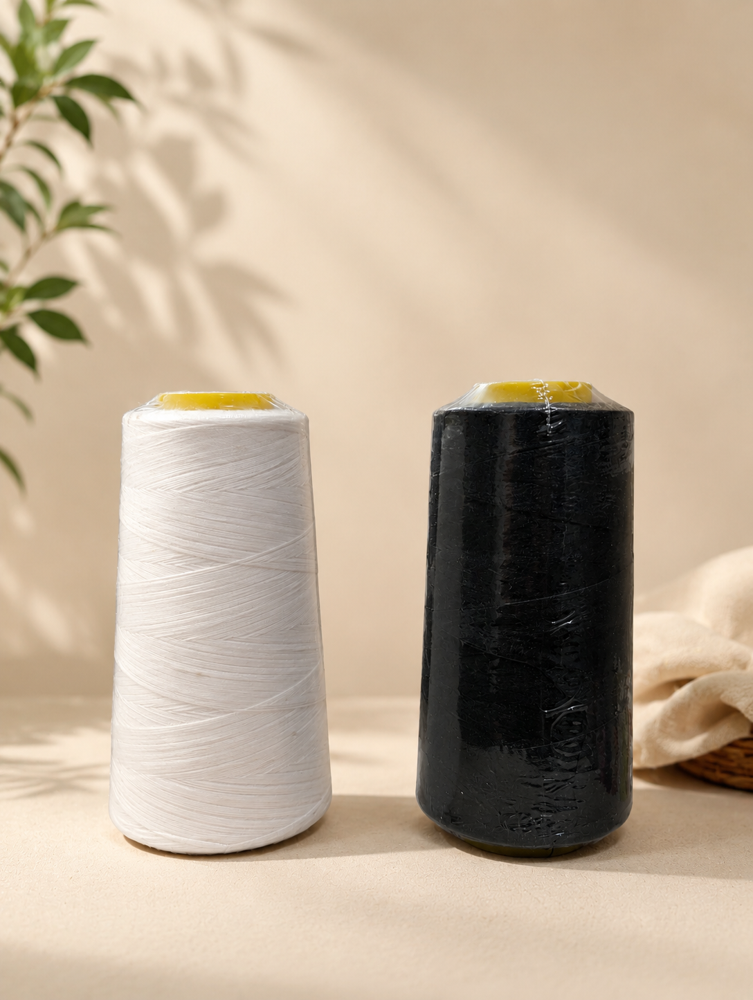 Thread Black/White (2500M)